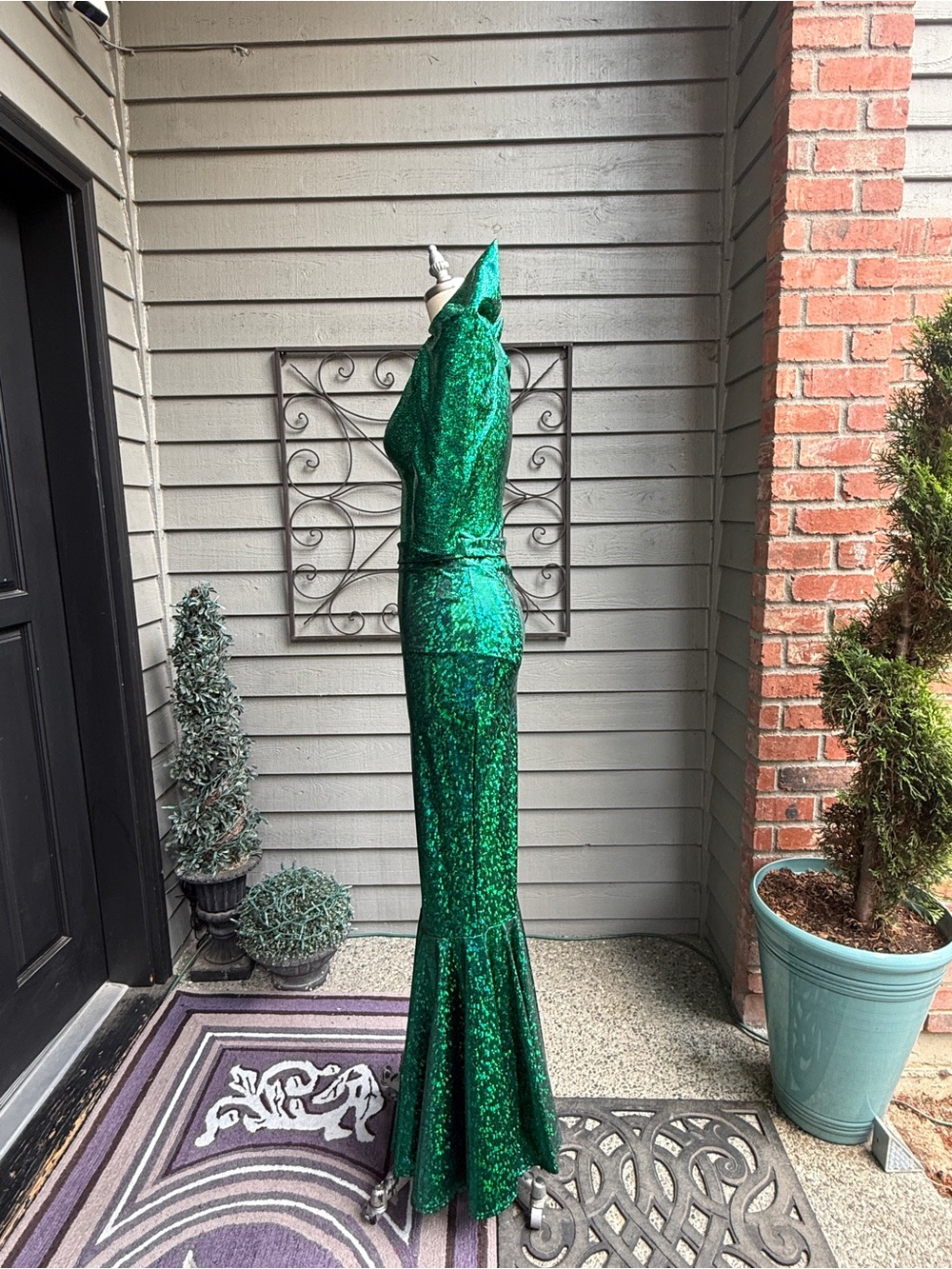 NWOT Lena Quist Emerald Green V-Neck Bodysuit with a Mermaid skirt Size Small - Picture 10 of 11